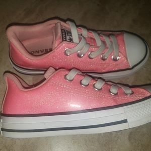 Girls pink sparkle converse